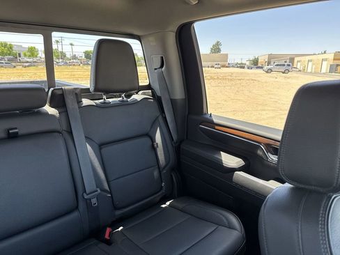 Certified 2024 GMC Sierra 2500 Denali w/ Denali Reserve Package AWD/4WD image 8