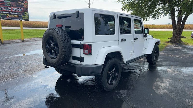 Used 2015 Jeep Wrangler Unlimited Sahara AWD/4WD image 7