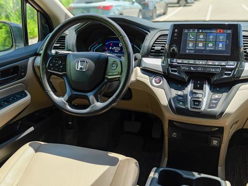 Used 2023 Honda Odyssey EX-L image 42