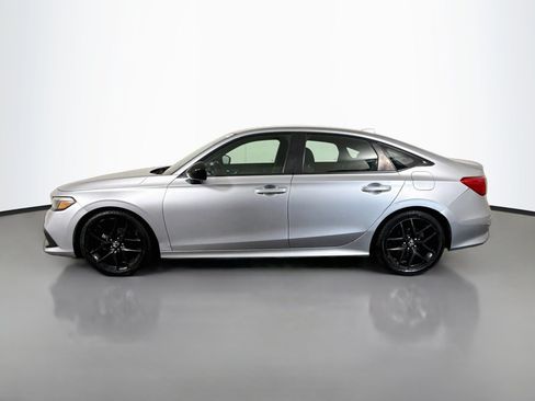 Used 2022 Honda Civic Sport image 6