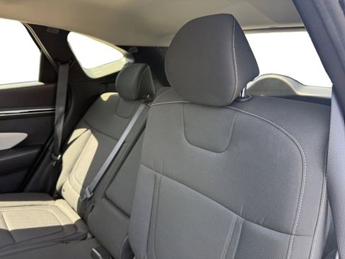 Used 2022 Hyundai Tucson SEL FWD image 16