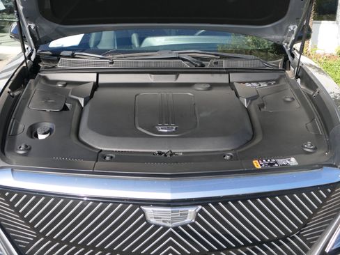 Certified 2023 Cadillac Lyriq 2WD image 30