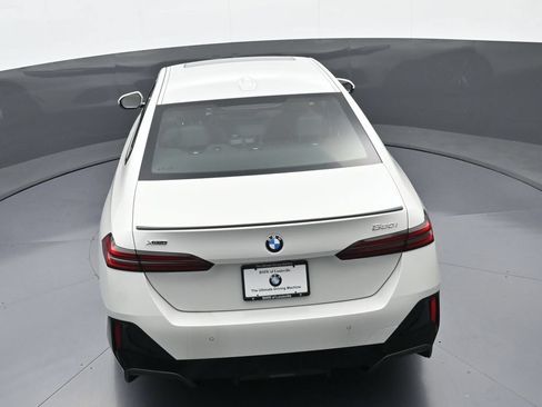 New 2027 BMW 530i xDrive w/ M Sport Package AWD/4WD image 34
