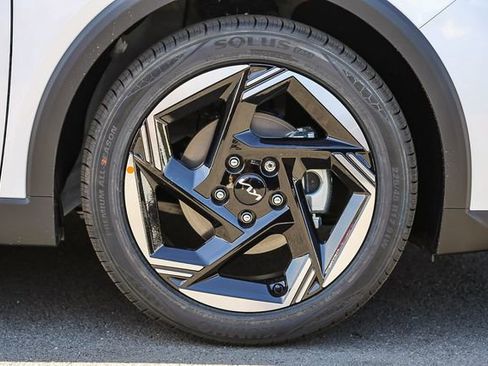 New 2026 Kia K4 EX image 11