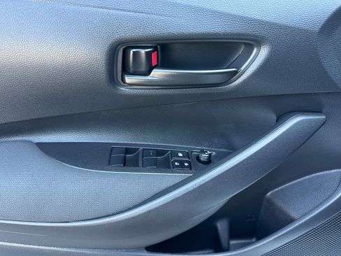 Certified 2025 Toyota Corolla LE w/ Convenience Package FWD image 10