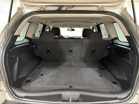 Used 2010 Jeep Grand Cherokee Laredo AWD/4WD image 21