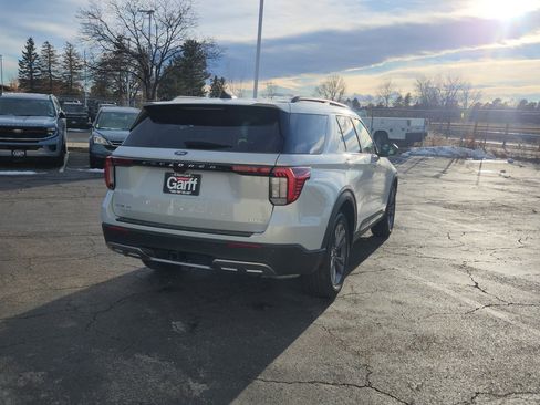 New 2026 Ford Explorer Active image 11