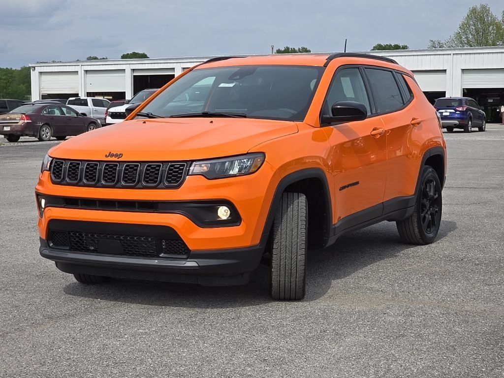 New 2026 Jeep Compass Latitude AWD/4WD image 3