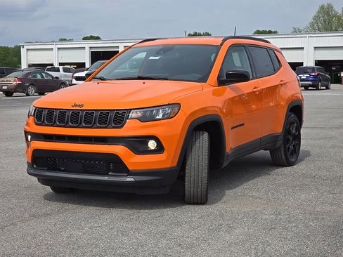 New 2026 Jeep Compass Latitude AWD/4WD image 3