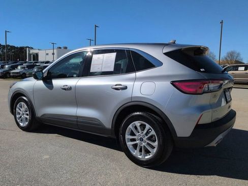 Certified 2022 Ford Escape SE w/ Convenience Package image 7