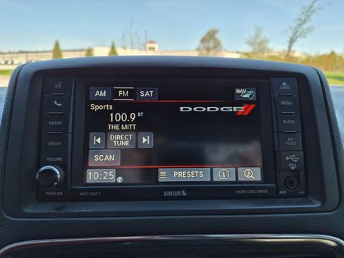 Used 2017 Dodge Grand Caravan GT FWD image 23