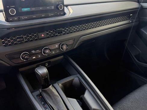 Certified 2023 Honda Accord LX image 19