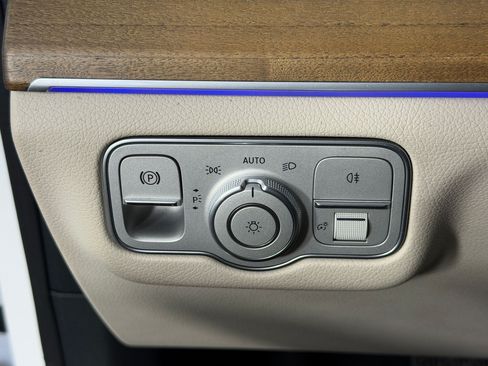 Used 2021 Mercedes-Benz GLE 350 image 29