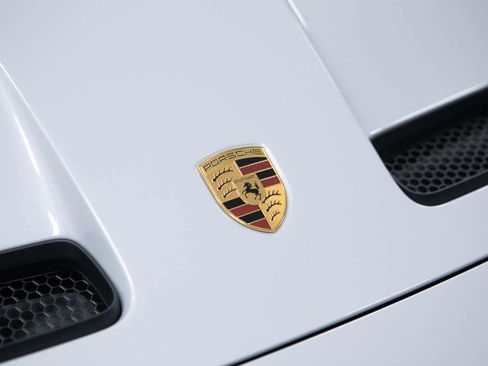 New 2026 Porsche 911 GT3 image 29