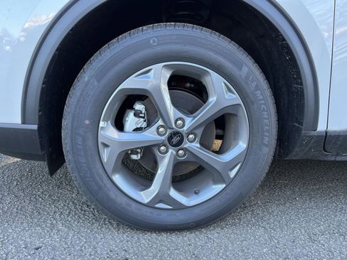 New 2025 Ford Escape ST-Line w/ Cold Weather Package image 12