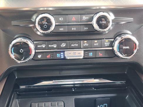 New 2026 Ford F350 King Ranch w/ Tremor Off-Road Package AWD/4WD image 14