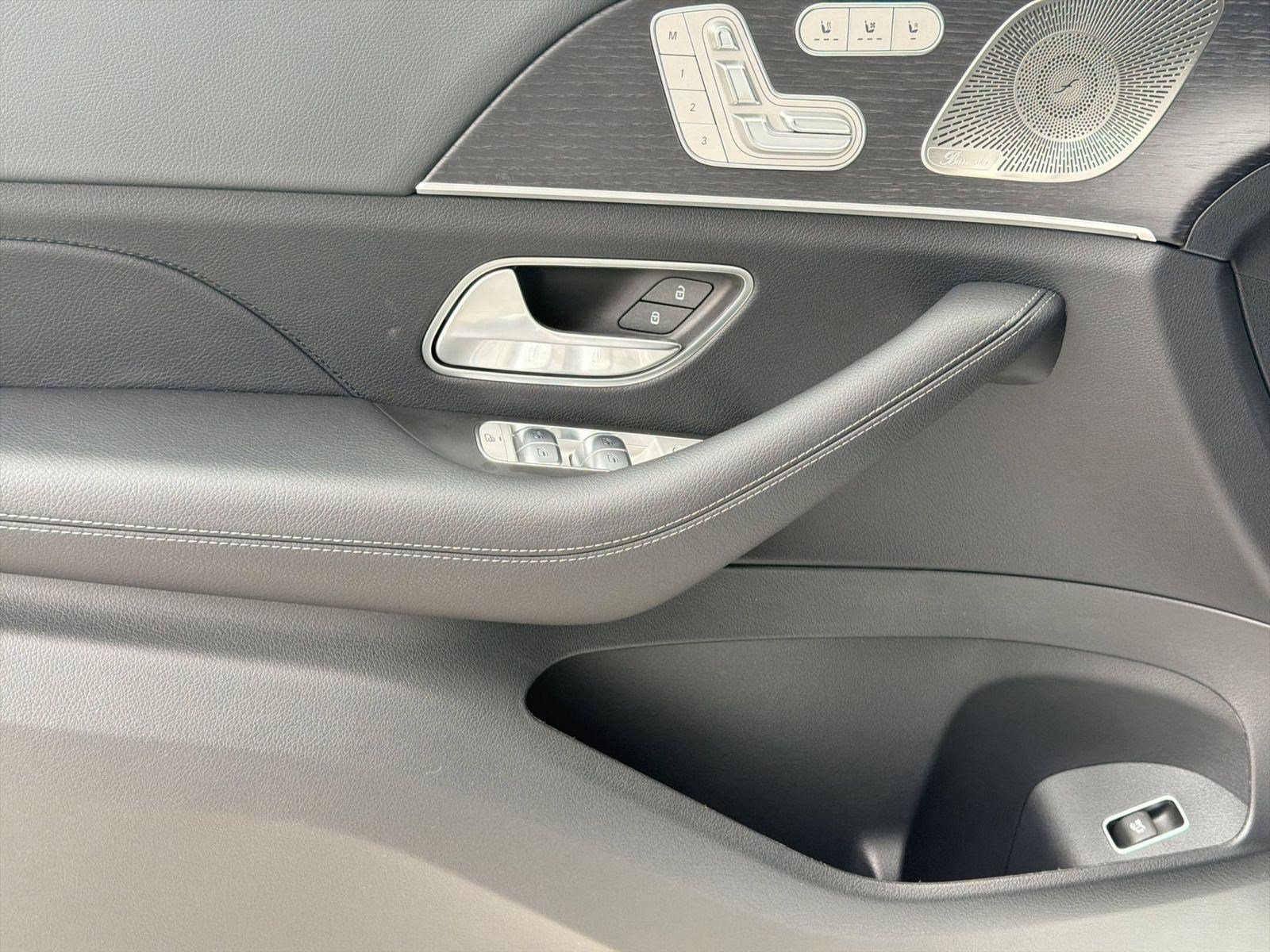 New 2026 Mercedes-Benz GLS 450 4MATIC image 13
