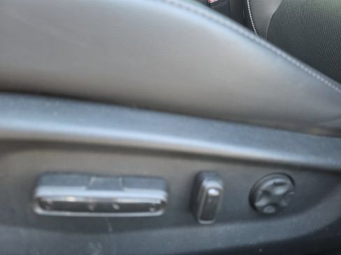 Used 2021 Honda Accord EX-L image 11
