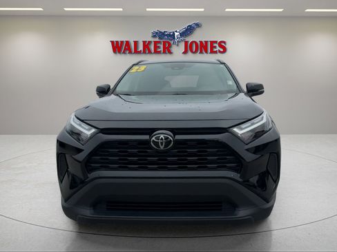 Used 2023 Toyota RAV4 XLE image 8