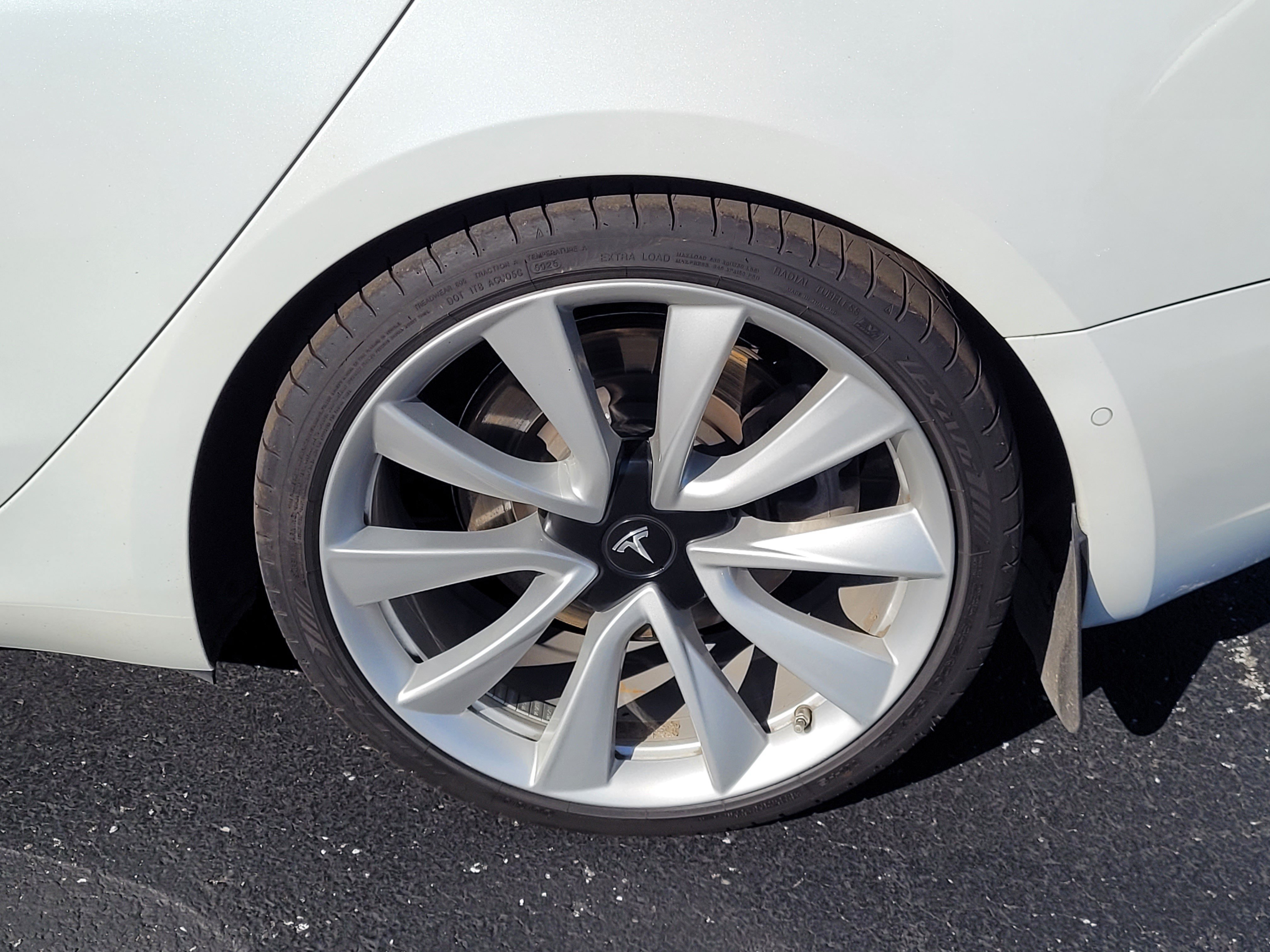 Used 2020 Tesla Model 3 Long Range AWD/4WD image 10