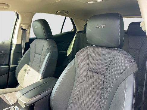 Used 2022 Buick Envision Preferred image 12