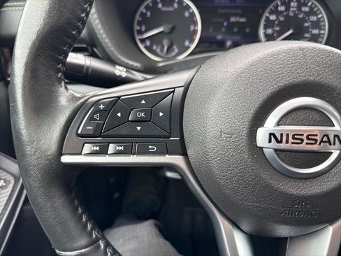 Used 2023 Nissan Sentra SV w/ All-Weather Package FWD image 16