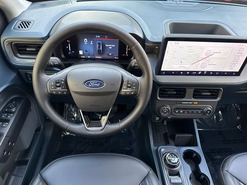 New 2025 Ford Maverick Lariat w/ Black Appearance Package image 13