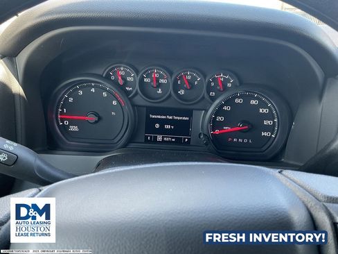 Used 2025 Chevrolet Silverado 2500 Custom w/ Custom Value Package image 11