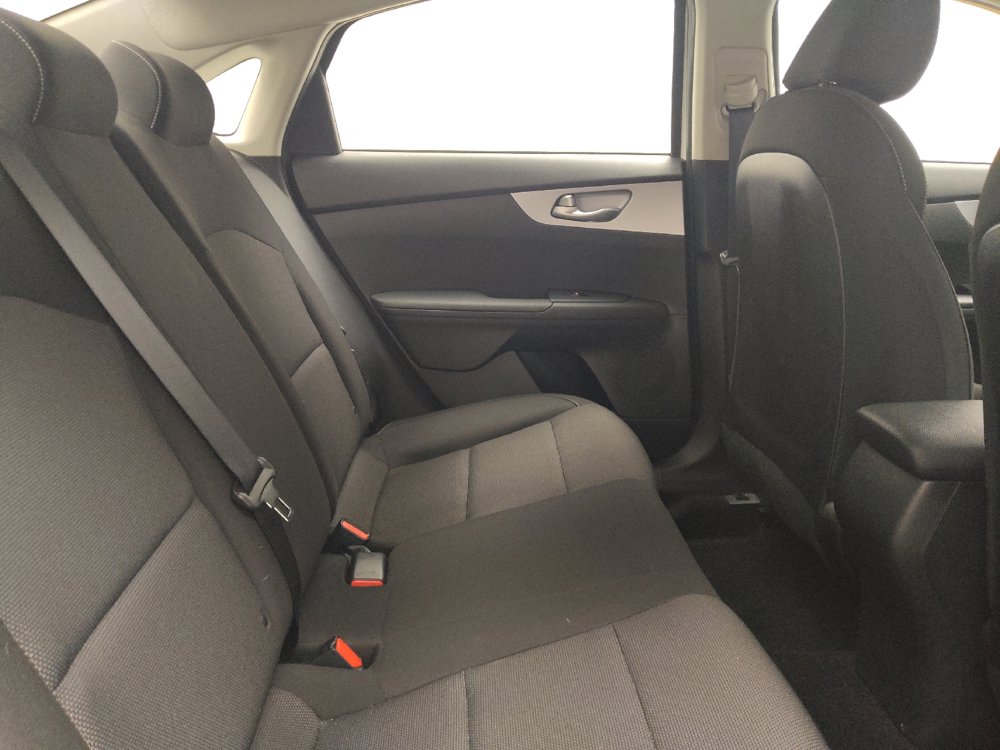 Used 2023 Kia Forte LXS w/ LXS Technology Package FWD image 19