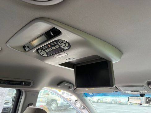 Used 2010 Honda Odyssey EX image 16