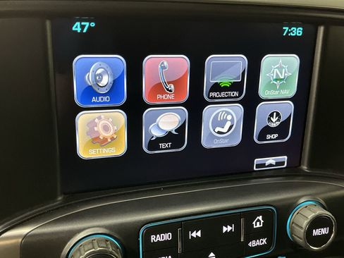 Used 2017 Chevrolet Silverado 1500 LT w/ Midnight Edition AWD/4WD image 18