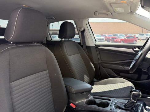Used 2024 Volkswagen Jetta S FWD image 39