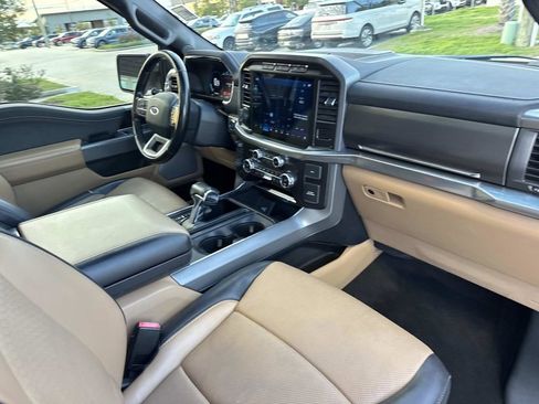 Used 2021 Ford F150 Lariat image 14