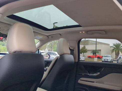 New 2026 Lincoln Corsair Reserve image 21