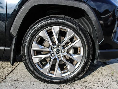 Used 2023 Toyota RAV4 XLE Premium FWD image 37