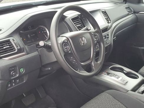 Used 2023 Honda Ridgeline Sport image 16