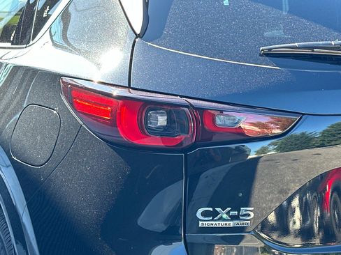 Certified 2025 MAZDA CX-5 Signature image 10