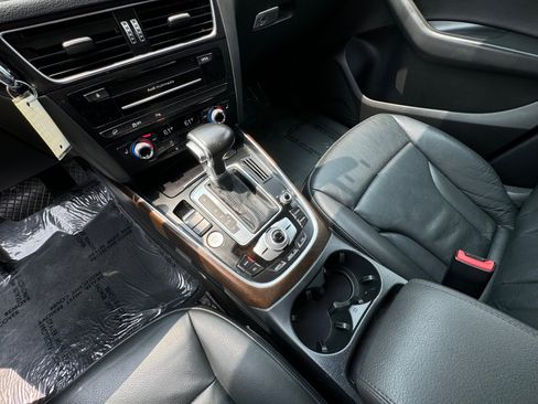 Used 2015 Audi Q5 2.0T Premium Plus w/ Technology Package image 19