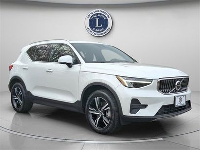 Certified 2025 Volvo XC40 B5 Core