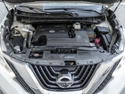 Used 2017 Nissan Murano SV w/ Premium Plus Package image 16