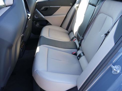 Used 2026 BMW M5 image 12