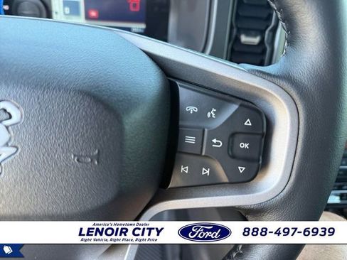 Used 2024 Ford Bronco Outer Banks AWD/4WD image 21