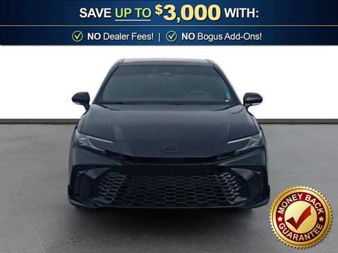 Used 2025 Toyota Camry XSE FWD image 11