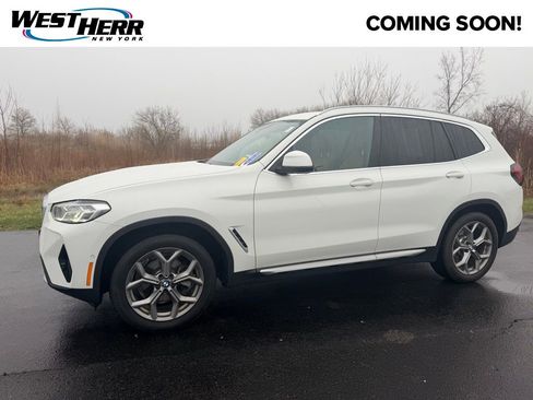 Used 2024 BMW X3 xDrive30i w/ Premium Package image 1