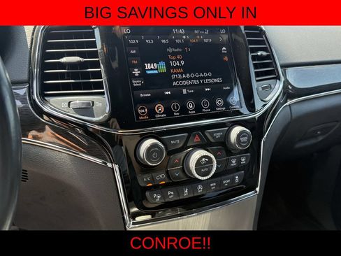 Used 2021 Jeep Grand Cherokee Trailhawk w/ Trailhawk Luxury Group AWD/4WD image 20