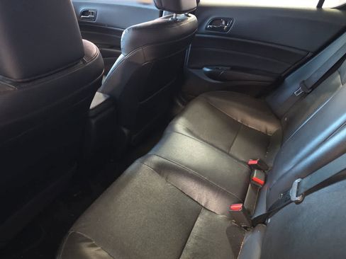 Used 2017 Acura ILX FWD image 5
