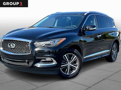 Used 2019 INFINITI QX60 Luxe w/ Essential Package