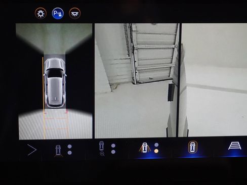 New 2026 Chevrolet Equinox LT w/ Convenience Package II image 33