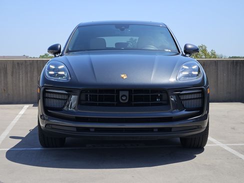 Certified 2026 Porsche Macan S AWD/4WD image 11