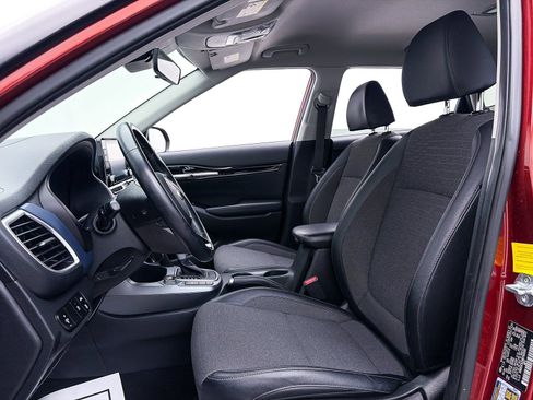 Used 2021 Kia Seltos S image 16